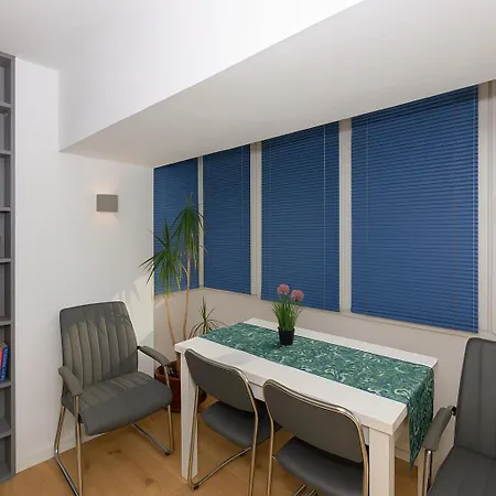 Apartment Grand Centre Of Craiova