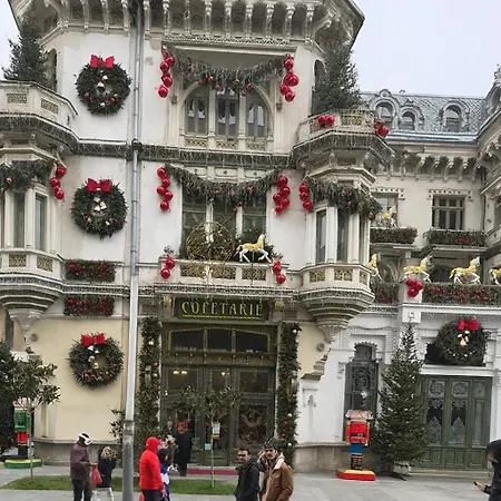 Apartment Grand Centre Of *